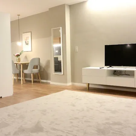 Lf Gardénia, By Lf